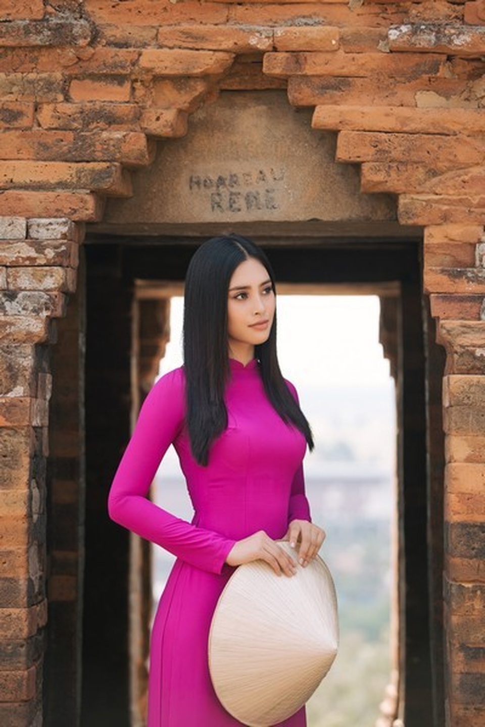 Dàn Hoa hậu Việt Nam 2018 “đọ sắc” cùng... nho - 4 Dàn Hoa hậu Việt Nam 2018 “đọ sắc” cùng... nho - 4