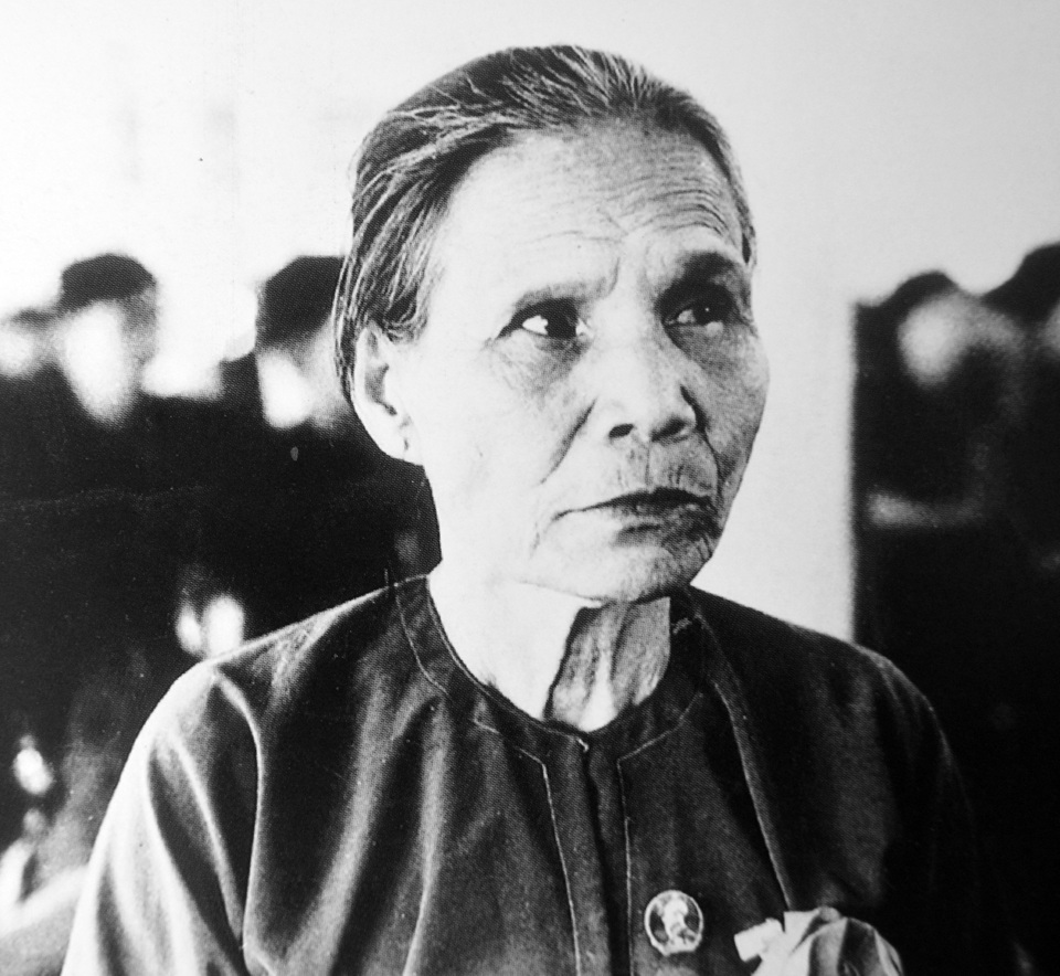 Chuyện người phụ nữ 2 lần được phong tặng danh hiệu anh hùng - 2 Chuyện người phụ nữ 2 lần được phong tặng danh hiệu anh hùng - 2
