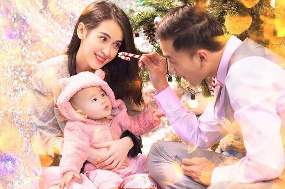 Tú Vi - Văn Anh trải lòng về những tổn thương thuở ấu thơ và hôn nhân hiện tại - 2 Tú Vi - Văn Anh trải lòng về những tổn thương thuở ấu thơ và hôn nhân hiện tại - 2