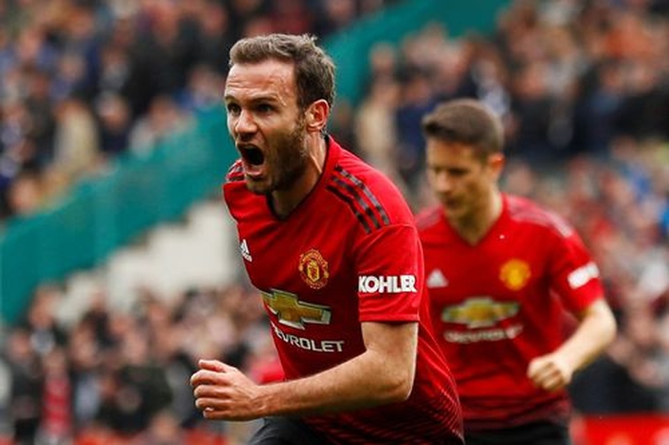 Man Utd 1-1 Chelsea: De Gea lại gây họa - 15 Man Utd 1-1 Chelsea: De Gea lại gây họa - 15