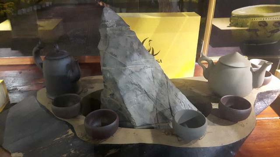 Gốm Hương Sa kết tinh văn hóa Hà Nội – Huế ra mắt công chúng tại Festival - 7 Gốm Hương Sa kết tinh văn hóa Hà Nội – Huế ra mắt công chúng tại Festival - 7