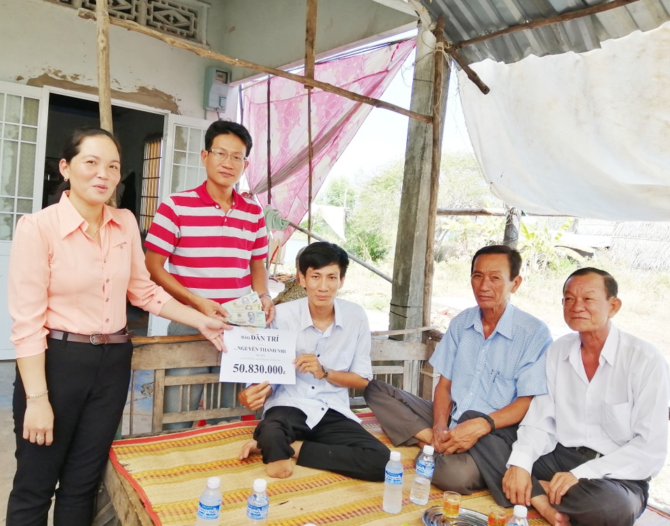 Bạn đọc Dân trí giúp thanh niên bị mục xương chân số tiền hơn 50 triệu đồng - 1 Bạn đọc Dân trí giúp thanh niên bị mục xương chân số tiền hơn 50 triệu đồng - 1