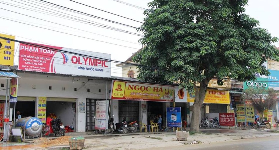 Nghệ An: Dân bất bình khi hàng loạt ki ốt bị giải tỏa để phân lô, đấu giá! - 3 Nghệ An: Dân bất bình khi hàng loạt ki ốt bị giải tỏa để phân lô, đấu giá! - 3