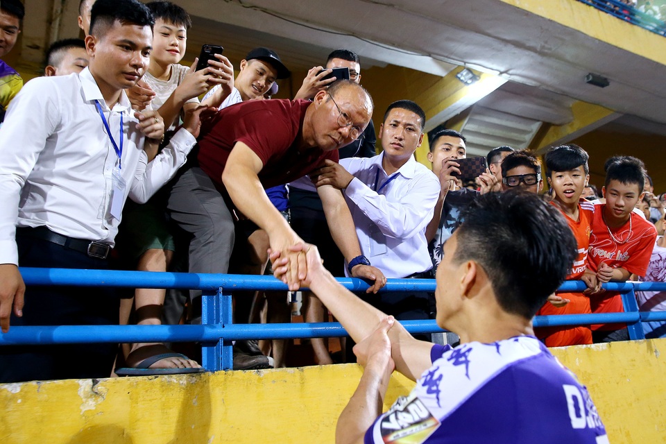 Thành Lương khước từ lời mời trở lại đội tuyển Việt Nam của HLV Park Hang Seo - 2 Thành Lương khước từ lời mời trở lại đội tuyển Việt Nam của HLV Park Hang Seo - 2