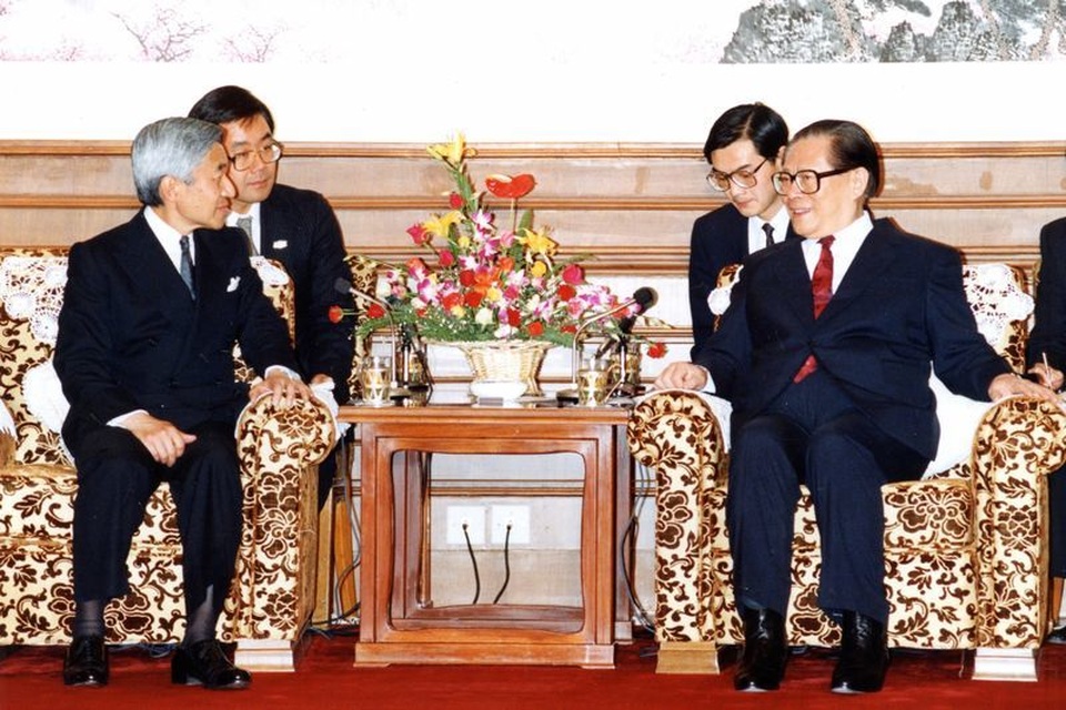 Nhật hoàng Akihito: Vị hoàng đế của những điều đầu tiên - 12 Nhật hoàng Akihito: Vị hoàng đế của những điều đầu tiên - 12