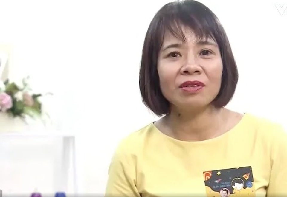 BTV Diễm Quỳnh, cầu thủ Duy Mạnh xúc động chuyện bé tự kỷ bị 10 trường từ chối - 4 BTV Diễm Quỳnh, cầu thủ Duy Mạnh xúc động chuyện bé tự kỷ bị 10 trường từ chối - 4