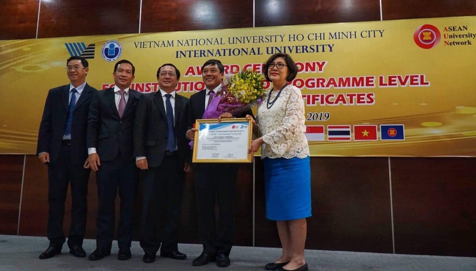 Trường ĐH thứ ba của Việt Nam đạt chuẩn kiểm định AUN-AQ - 1 Trường ĐH thứ ba của Việt Nam đạt chuẩn kiểm định AUN-AQ - 1