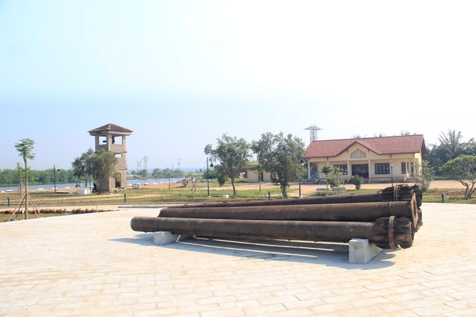 Khánh thành công trình tôn tạo bờ Nam di tích Quốc gia Hiền Lương - Bến Hải - 4 Khánh thành công trình tôn tạo bờ Nam di tích Quốc gia Hiền Lương - Bến Hải - 4