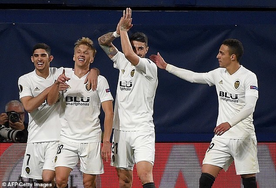 Arsenal - Valencia: “Pháo thủ” có qua được khủng hoảng? - 3 Arsenal - Valencia: “Pháo thủ” có qua được khủng hoảng? - 3