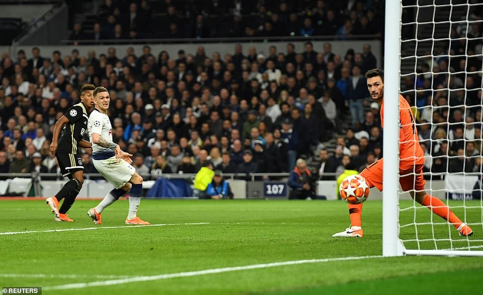 Nhìn lại chiến thắng ngọt ngào của Ajax trên sân Tottenham - 19 Nhìn lại chiến thắng ngọt ngào của Ajax trên sân Tottenham - 19