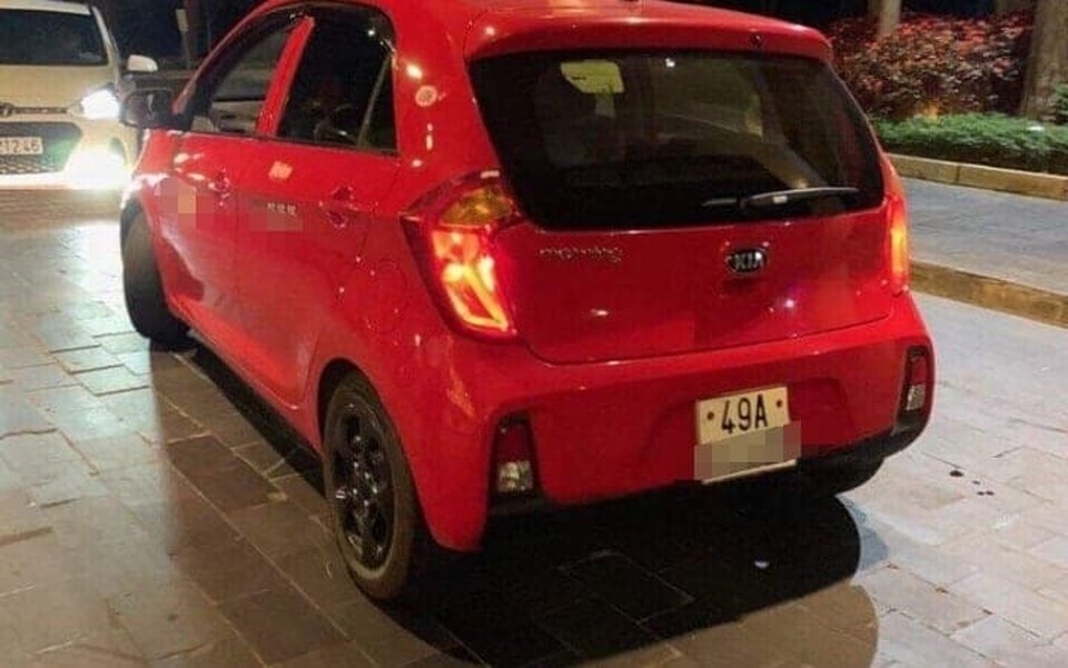 Du khách tố taxi Đà Lạt chặt chém, dọa đánh khách - 1 Du khách tố taxi Đà Lạt chặt chém, dọa đánh khách - 1