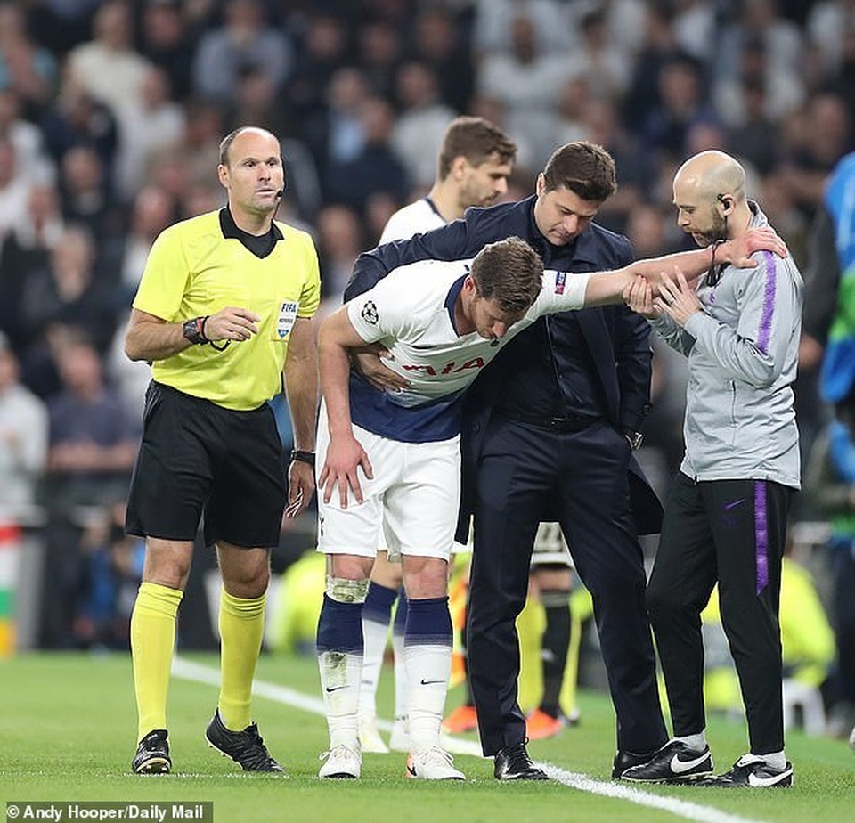 HLV Tottenham nói gì sau thất bại cay đắng trước Ajax? - 1 HLV Tottenham nói gì sau thất bại cay đắng trước Ajax? - 1