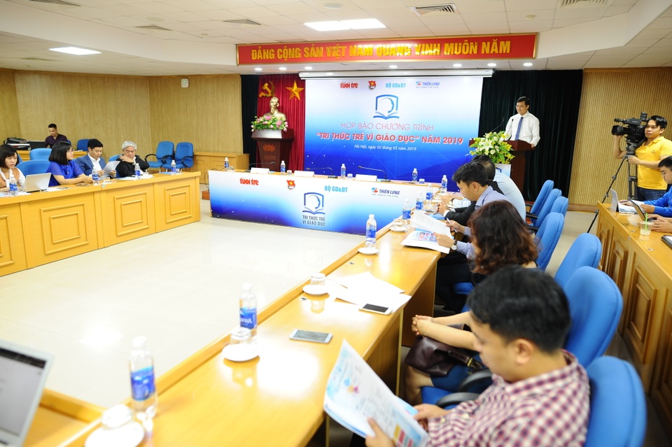 Sẽ trao giải 100 triệu đồng cho công trình, sáng kiến giáo dục xuất sắc nhất - 1 Sẽ trao giải 100 triệu đồng cho công trình, sáng kiến giáo dục xuất sắc nhất - 1