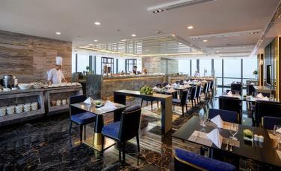 Đắm chìm trong không gian ẩm thực tinh túy tại khách sạn Vinpearl Luxury Landmark 81 - 7