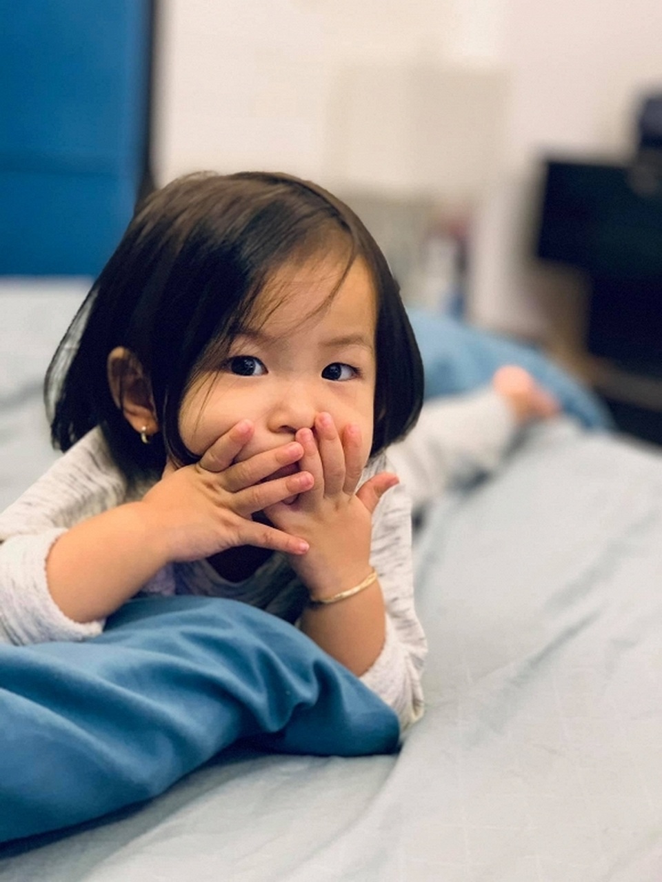 Rộ tin đồn hôn nhân trục trặc, Lam Trường khoe ảnh ba người một nhà hạnh phúc - 6 Rộ tin đồn hôn nhân trục trặc, Lam Trường khoe ảnh ba người một nhà hạnh phúc - 6