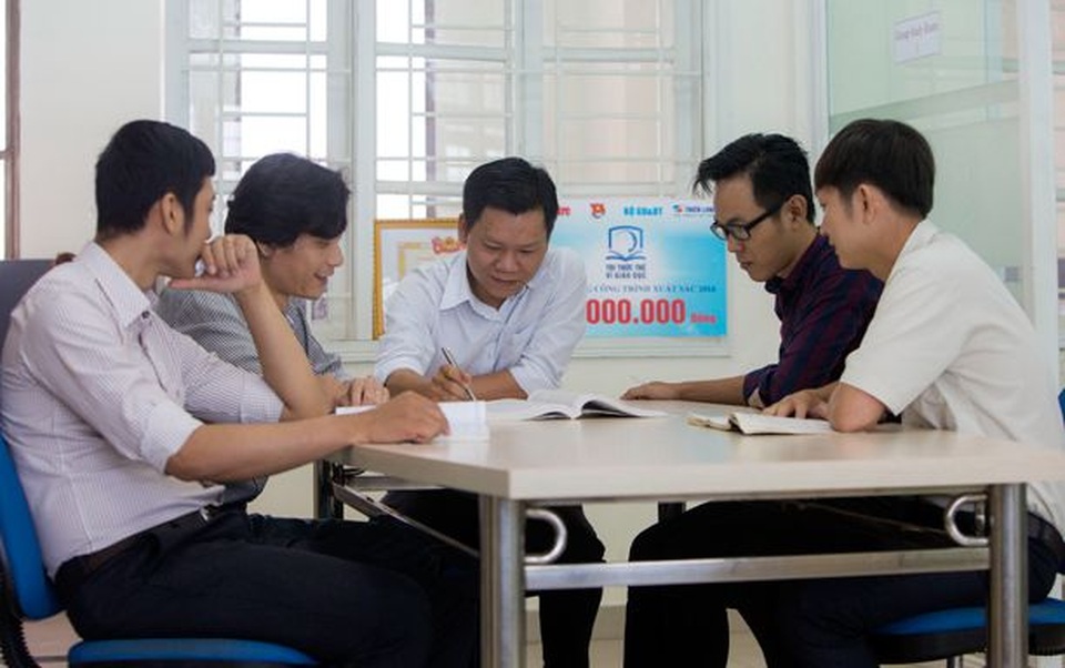 Sẽ trao giải 100 triệu đồng cho công trình, sáng kiến giáo dục xuất sắc nhất - 2 Sẽ trao giải 100 triệu đồng cho công trình, sáng kiến giáo dục xuất sắc nhất - 2