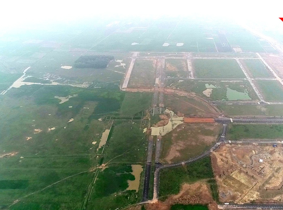 Hà Nội ngàn tỷ chôn vùi: Đau lòng siêu đô thị chỉ để nuôi vịt, thả bò - 10 Hà Nội ngàn tỷ chôn vùi: Đau lòng siêu đô thị chỉ để nuôi vịt, thả bò - 10