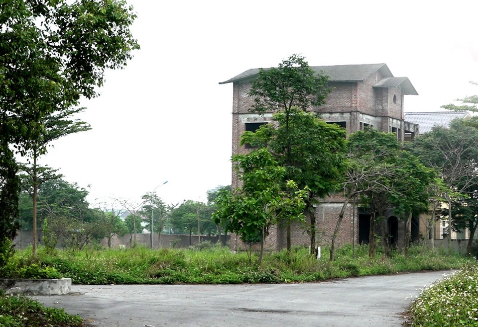 Hà Nội ngàn tỷ chôn vùi: Đau lòng siêu đô thị chỉ để nuôi vịt, thả bò - 2 Hà Nội ngàn tỷ chôn vùi: Đau lòng siêu đô thị chỉ để nuôi vịt, thả bò - 2