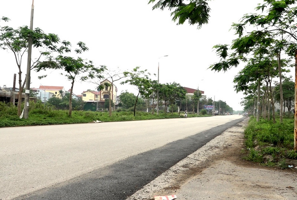 Hà Nội ngàn tỷ chôn vùi: Đau lòng siêu đô thị chỉ để nuôi vịt, thả bò - 3 Hà Nội ngàn tỷ chôn vùi: Đau lòng siêu đô thị chỉ để nuôi vịt, thả bò - 3