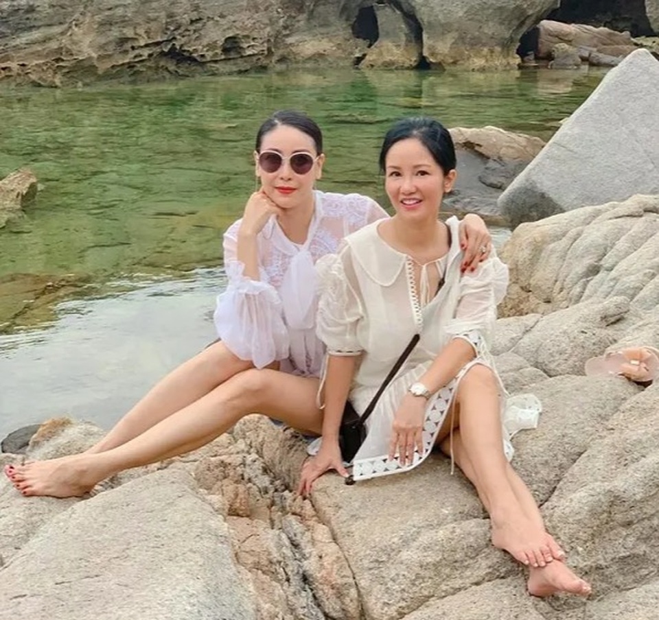 Sao Việt tận hưởng kỳ nghỉ lễ dài ngày như thế nào? - 4 Sao Việt tận hưởng kỳ nghỉ lễ dài ngày như thế nào? - 4