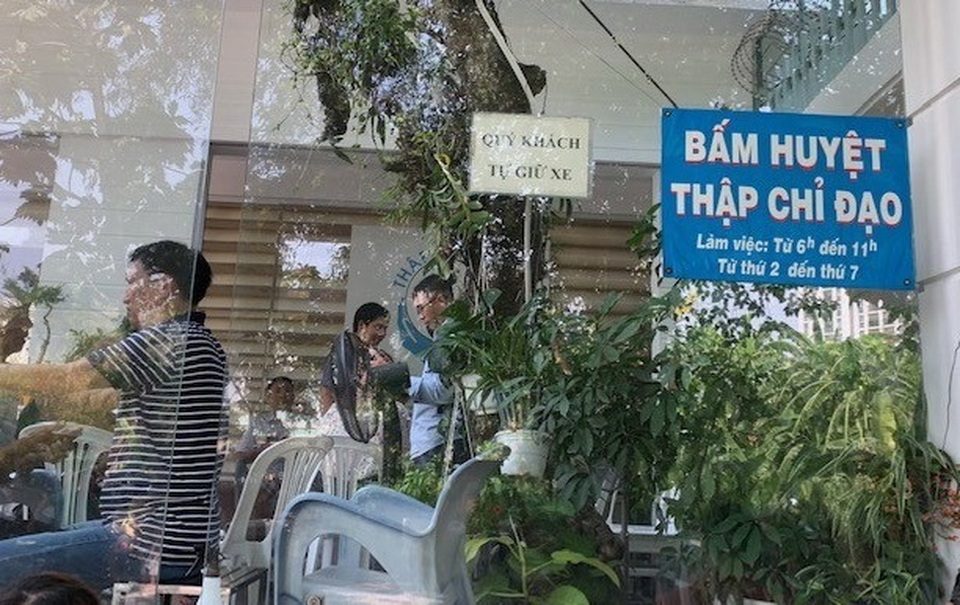 Phát hiện cơ sở “bấm huyệt thập chỉ đạo” hoạt động “chui” - 1 Phát hiện cơ sở “bấm huyệt thập chỉ đạo” hoạt động “chui” - 1