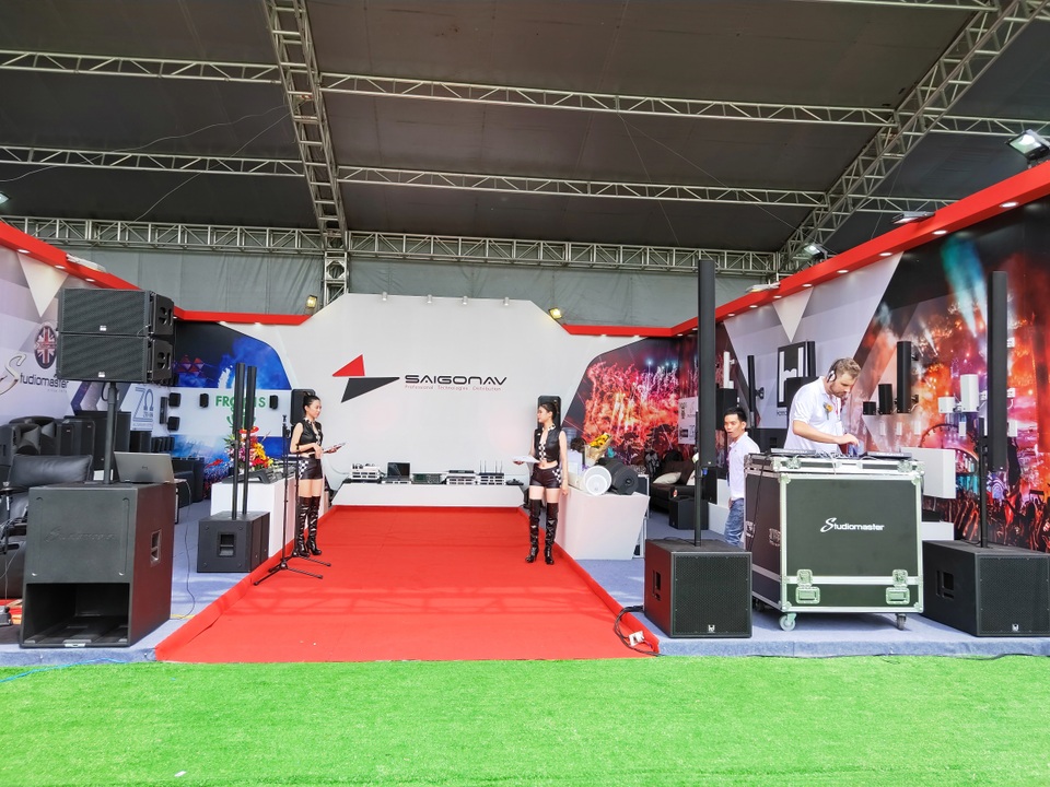 Dạo quanh triển lãm quốc tế các thiết bị biểu diễn chuyên nghiệp - Plase show 2019 - 9 Dạo quanh triển lãm quốc tế các thiết bị biểu diễn chuyên nghiệp - Plase show 2019 - 9