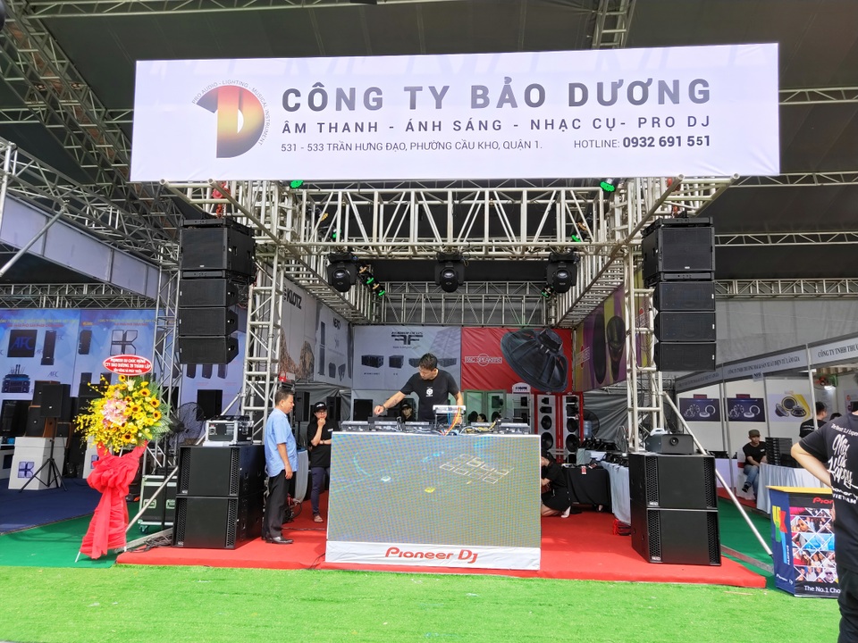 Dạo quanh triển lãm quốc tế các thiết bị biểu diễn chuyên nghiệp - Plase show 2019 - 12 Dạo quanh triển lãm quốc tế các thiết bị biểu diễn chuyên nghiệp - Plase show 2019 - 12
