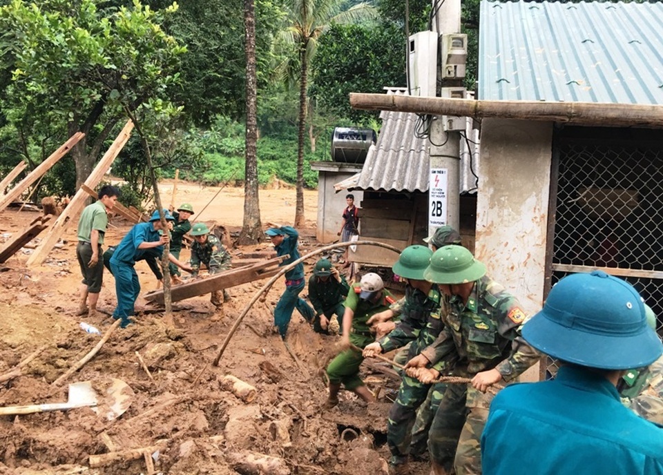 Thanh Hóa chi hơn 65 tỷ đồng di dời khẩn cấp 322 hộ dân - 3