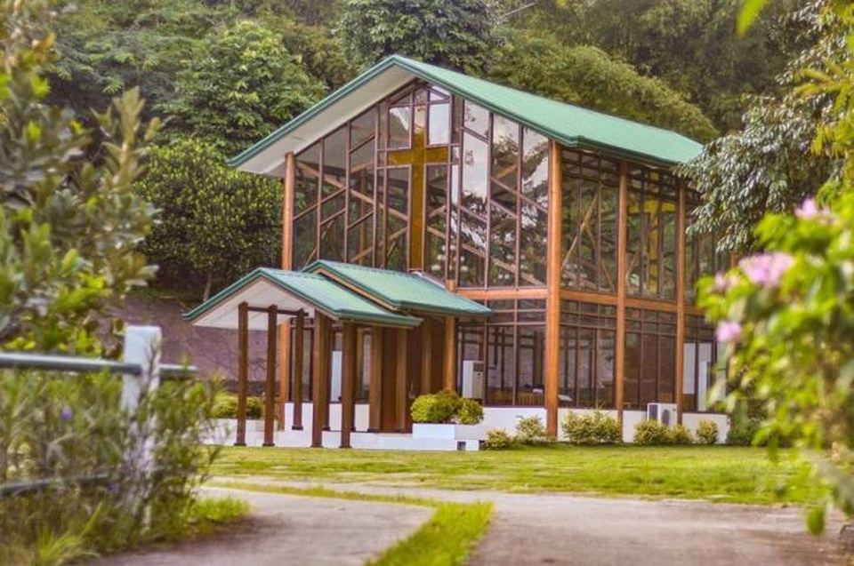 Khách sạn cấm các đôi tình nhân ngủ chung phòng - 1 Khách sạn cấm các đôi tình nhân ngủ chung phòng - 1