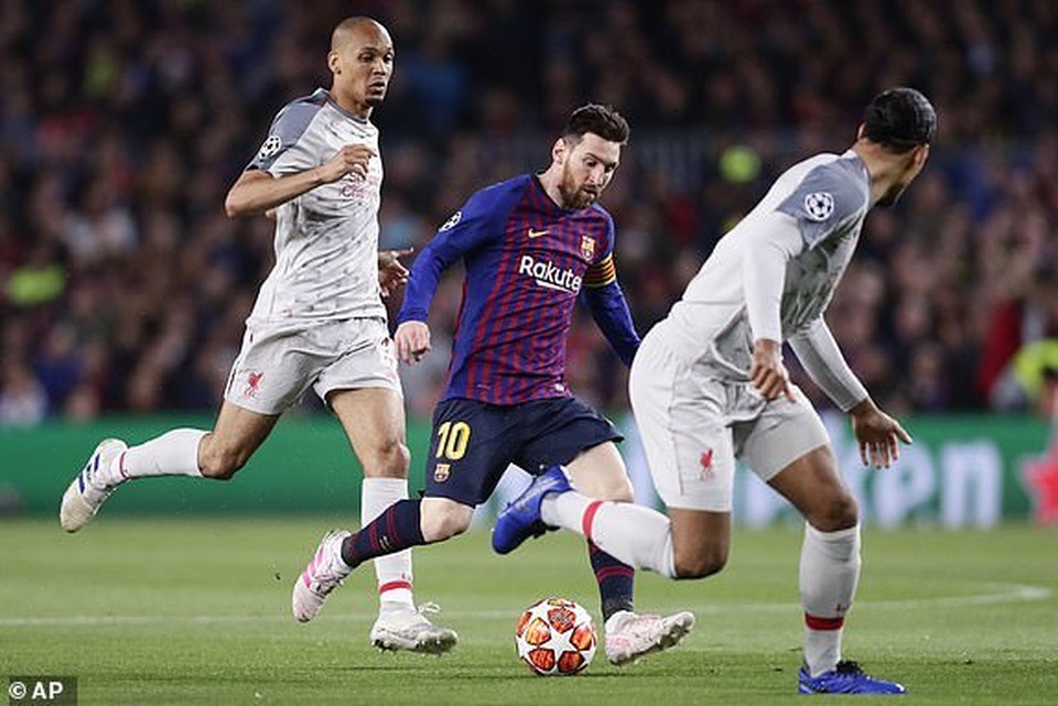 Barcelona 3-0 Liverpool: Cú đúp của Messi - 13 Barcelona 3-0 Liverpool: Cú đúp của Messi - 13