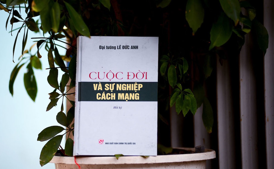 Đại tướng Lê Đức Anh từng bị anh trai giận suốt 4 năm vì không lo lót việc cho cháu - 1 Đại tướng Lê Đức Anh từng bị anh trai giận suốt 4 năm vì không lo lót việc cho cháu - 1