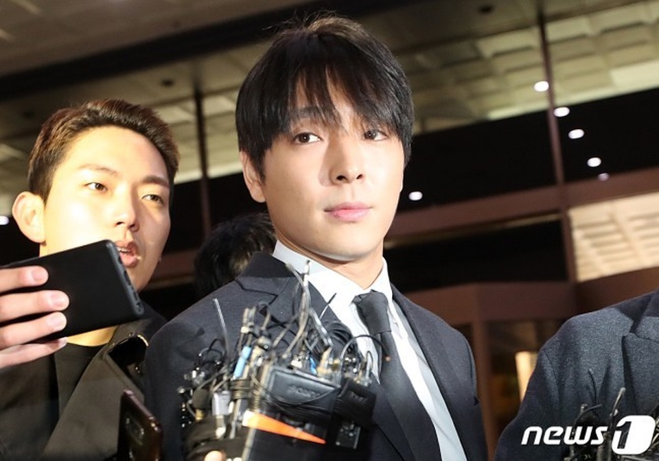 Seungri và Choi Jong Hoon liên tục phủ nhận cáo buộc cưỡng dâm - 2 Seungri và Choi Jong Hoon liên tục phủ nhận cáo buộc cưỡng dâm - 2