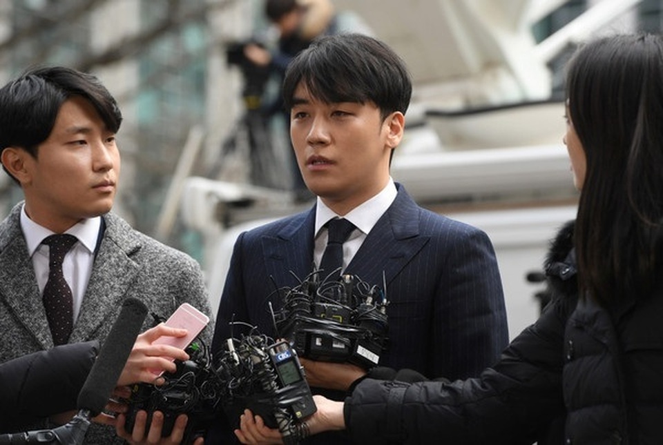 Seungri và Choi Jong Hoon liên tục phủ nhận cáo buộc cưỡng dâm - 1 Seungri và Choi Jong Hoon liên tục phủ nhận cáo buộc cưỡng dâm - 1