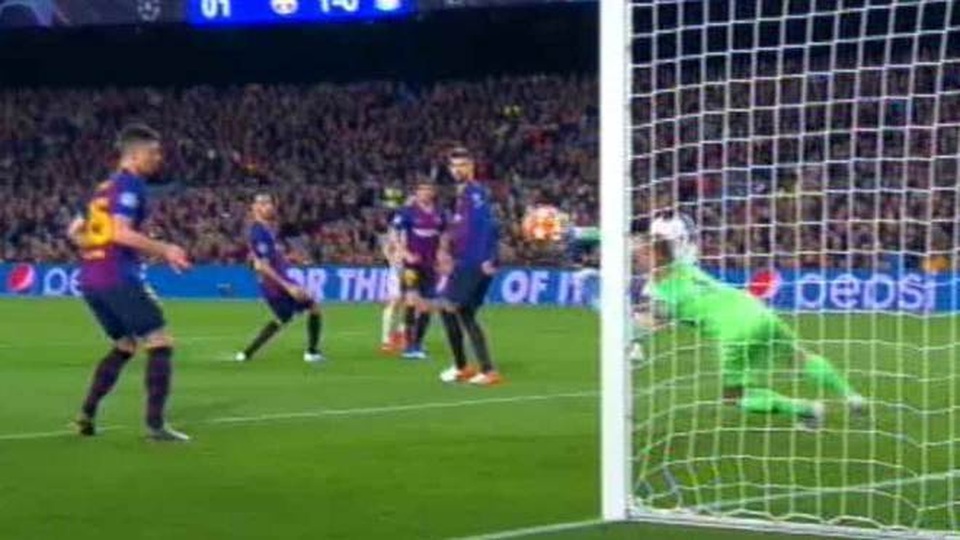 Barcelona 3-0 Liverpool: Cú đúp của Messi - 12 Barcelona 3-0 Liverpool: Cú đúp của Messi - 12