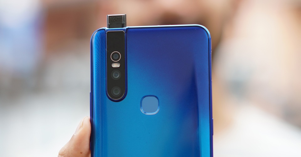 Huawei sắp tung smartphone camera thụt thò đầu tiên tại Việt Nam - 1 Huawei sắp tung smartphone camera thụt thò đầu tiên tại Việt Nam - 1