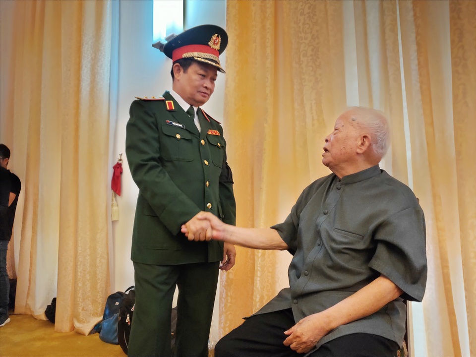 Các tướng lĩnh miền Nam tiếc thương Đại tướng Lê Đức Anh - 4 Các tướng lĩnh miền Nam tiếc thương Đại tướng Lê Đức Anh - 4