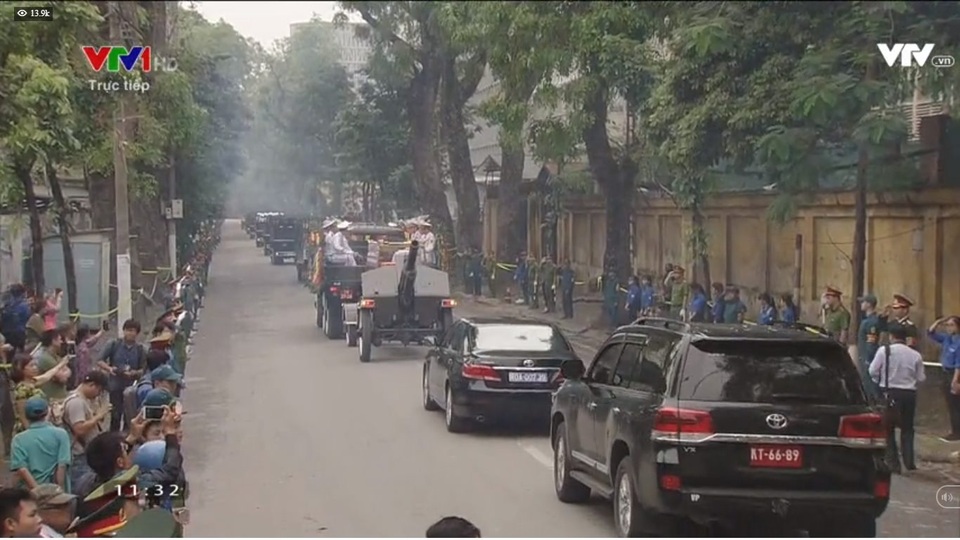 Máy bay đưa nguyên Chủ tịch nước Lê Đức Anh về nơi an nghỉ cuối cùng tại TPHCM - 18