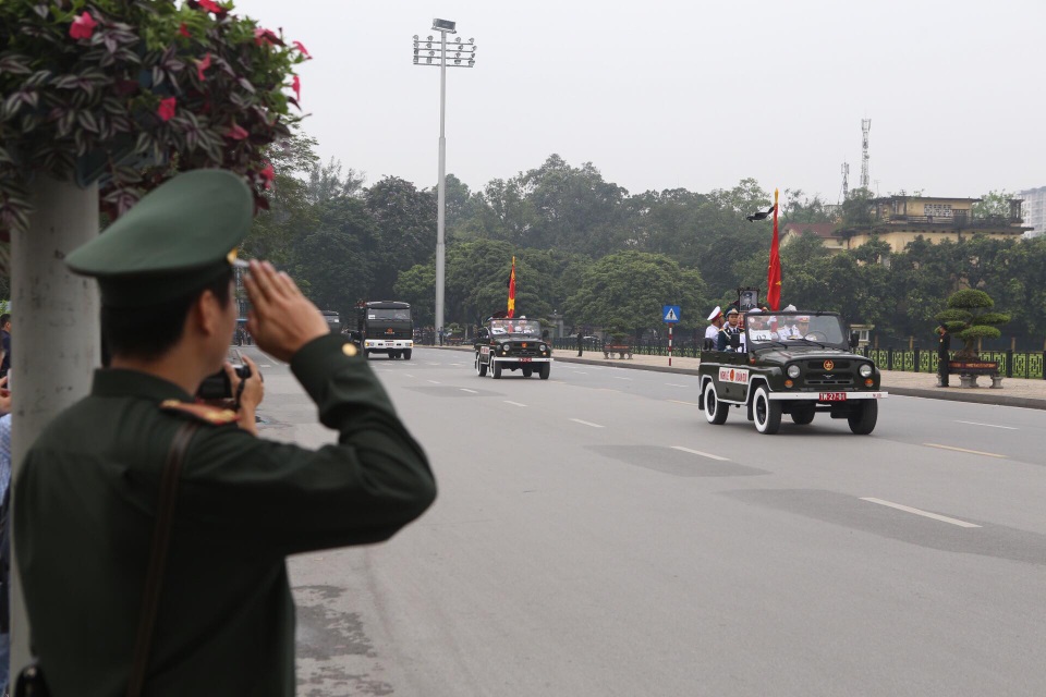 Máy bay đưa nguyên Chủ tịch nước Lê Đức Anh về nơi an nghỉ cuối cùng tại TPHCM - 11