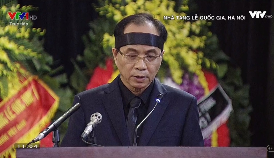 Máy bay đưa nguyên Chủ tịch nước Lê Đức Anh về nơi an nghỉ cuối cùng tại TPHCM - 33