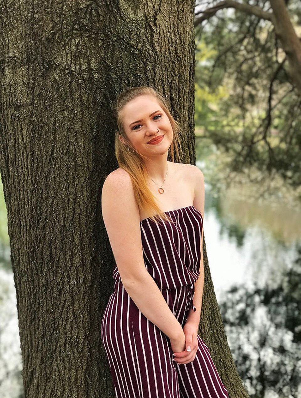 Sinh viên bình phim bằng một câu, giáo viên cho ngay điểm tuyệt đối - 1 Sinh viên bình phim bằng một câu, giáo viên cho ngay điểm tuyệt đối - 1