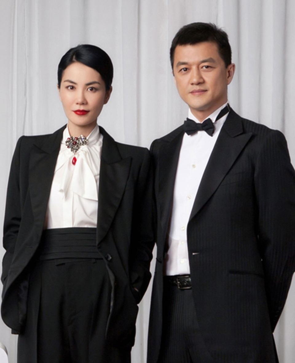 Fan chúc phúc cho Lý Á Bằng và bạn gái mới sau 6 năm ly hôn Vương Phi - 1 Fan chúc phúc cho Lý Á Bằng và bạn gái mới sau 6 năm ly hôn Vương Phi - 1