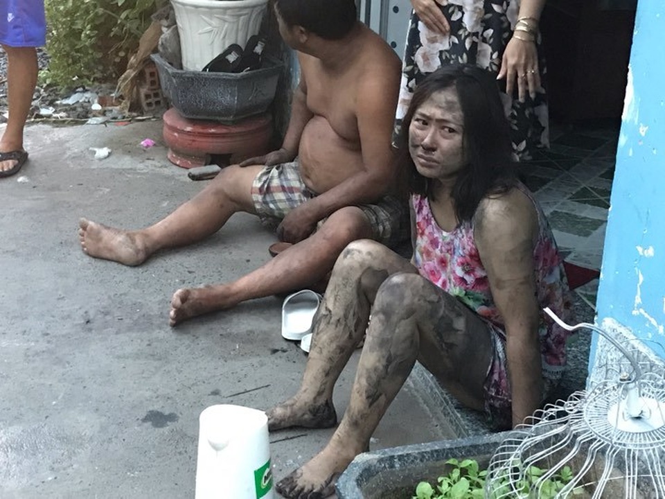 Cháy lớn trong khu dân cư, nhiều người may mắn thoát nạn - 8 Cháy lớn trong khu dân cư, nhiều người may mắn thoát nạn - 8