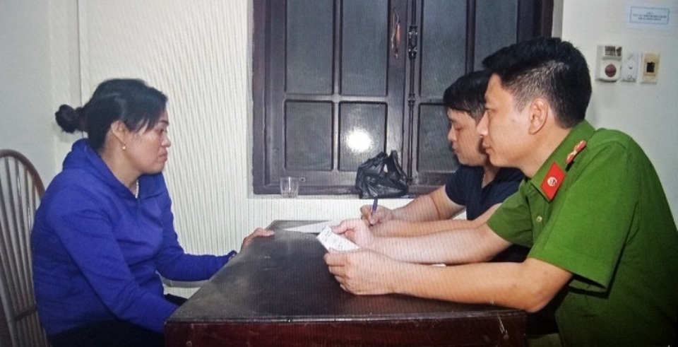Người mẹ bị con gái phóng hỏa khi đang ngủ đã tử vong - 1 Người mẹ bị con gái phóng hỏa khi đang ngủ đã tử vong - 1