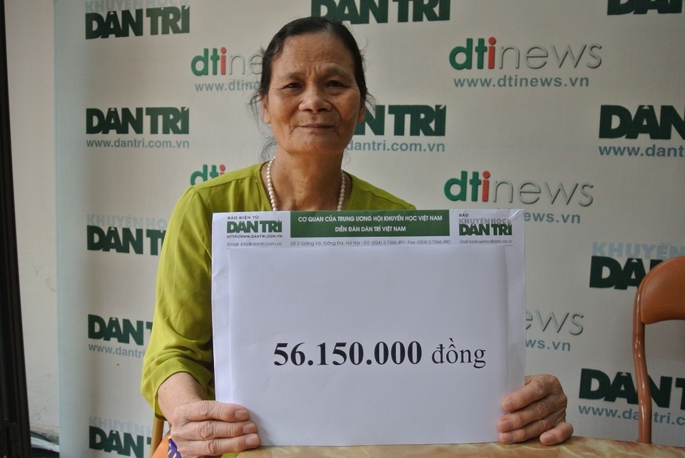 Cậu bé Dương bị ung thư vòm họng lần thứ 3 được bạn đọc Dân trí giúp hơn 56 triệu đồng - 2 Cậu bé Dương bị ung thư vòm họng lần thứ 3 được bạn đọc Dân trí giúp hơn 56 triệu đồng - 2