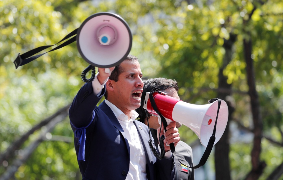 Mỹ tìm cách rót tiền cho thủ lĩnh đối lập để lật đổ tổng thống Venezuela - 1 Mỹ tìm cách rót tiền cho thủ lĩnh đối lập để lật đổ tổng thống Venezuela - 1