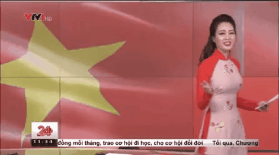 Những sự cố “khóc dở mếu dở” được sao Việt “xử êm” trên sân khấu, truyền hình - 3 Những sự cố “khóc dở mếu dở” được sao Việt “xử êm” trên sân khấu, truyền hình - 3