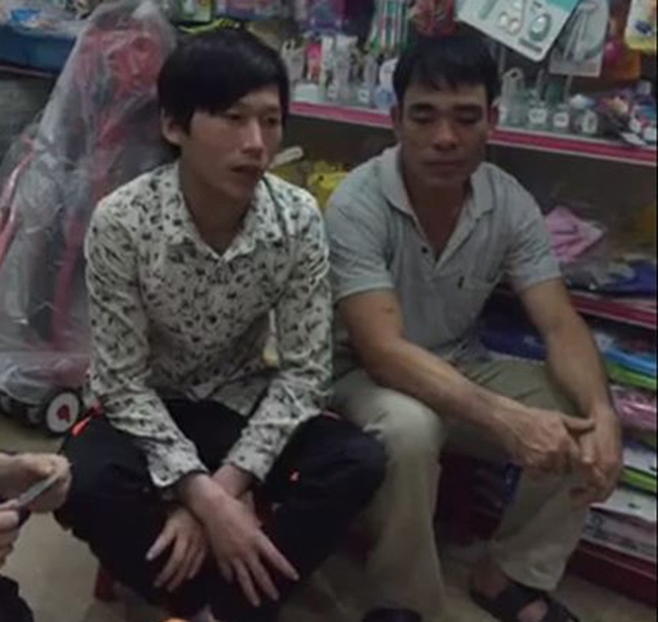 Giọt nước mắt vui mừng của anh công nhân mỏ nhận lại 25 triệu đồng - 3 Giọt nước mắt vui mừng của anh công nhân mỏ nhận lại 25 triệu đồng - 3