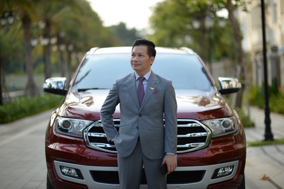 Những bật mí của vị chủ tịch triệu đô không sở hữu chiếc xe nào - 2 Những bật mí của vị chủ tịch triệu đô không sở hữu chiếc xe nào - 2
