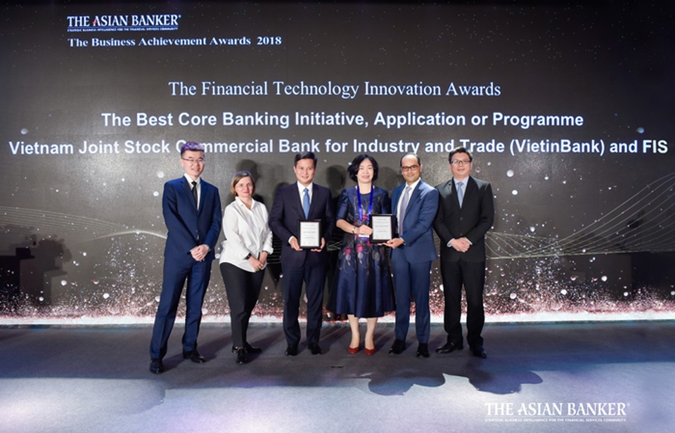 VietinBank đẩy mạnh số hóa hệ sinh thái ngân hàng - 1 VietinBank đẩy mạnh số hóa hệ sinh thái ngân hàng - 1
