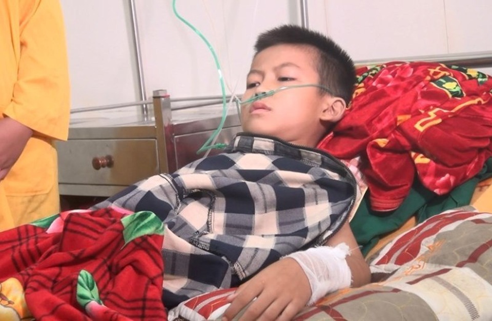 Vụ cô giáo và 5 học sinh bị đâm tại trường: Hé lộ nguyên nhân gây án - 2 Vụ cô giáo và 5 học sinh bị đâm tại trường: Hé lộ nguyên nhân gây án - 2